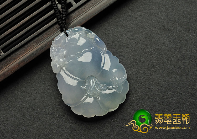 冰种晴水缅甸翡翠A货花开富贵挂件
