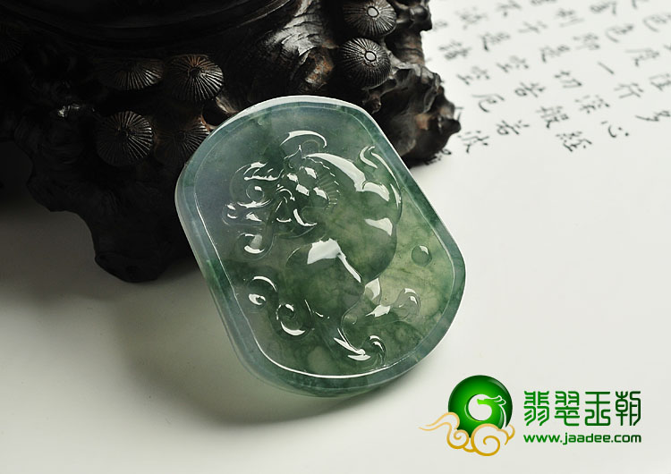 冰种飘花缅甸翡翠A货貔貅牌挂件