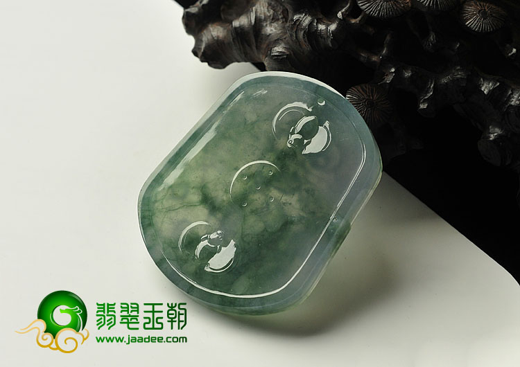 冰种飘花缅甸翡翠A货貔貅牌挂件
