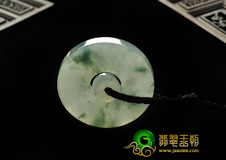 糯冰种飘花缅甸翡翠A货平安扣挂件
