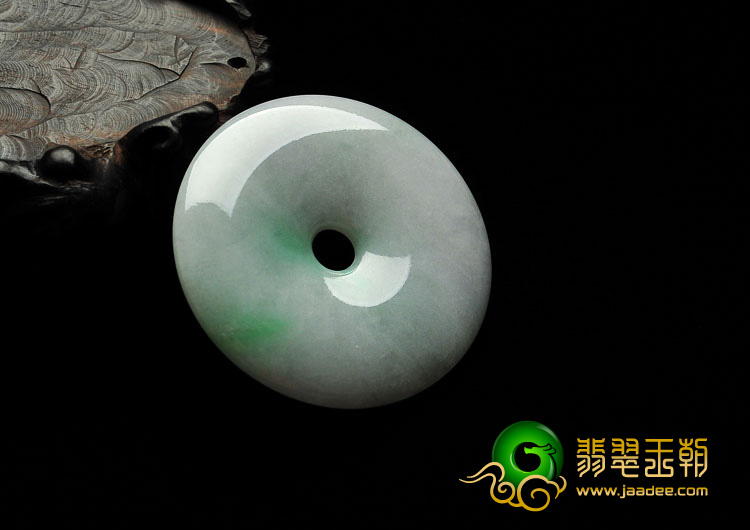 细糯种飘翠缅甸翡翠A货平安扣挂件