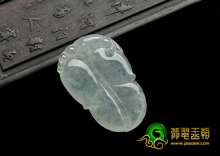 冰种飘花缅甸翡翠A货叶子挂件
