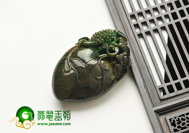 细糯种褐加绿缅甸翡翠A货福寿连绵挂件