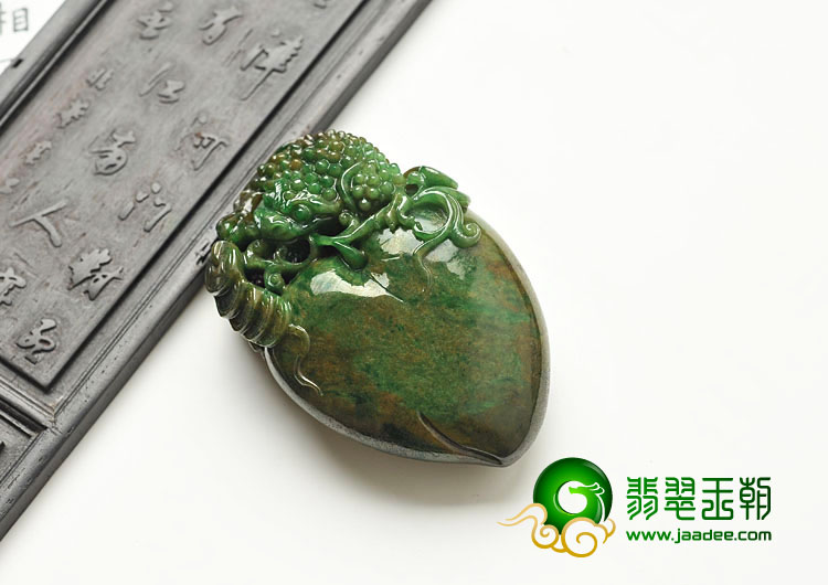 细糯种褐加绿缅甸翡翠A货福寿连绵挂件