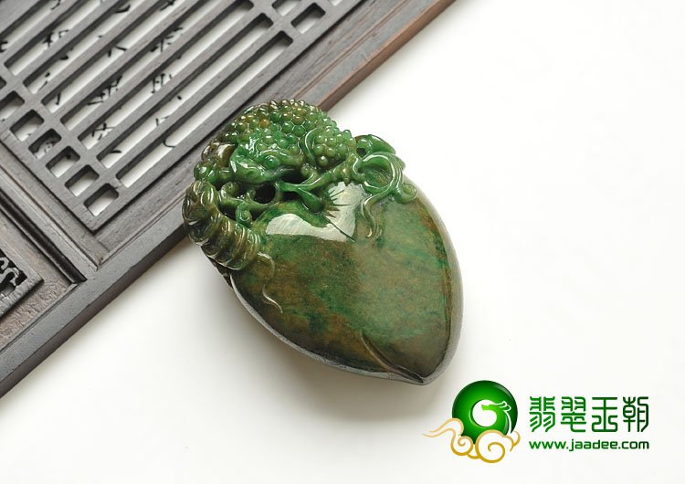 细糯种褐加绿缅甸翡翠A货福寿连绵挂件
