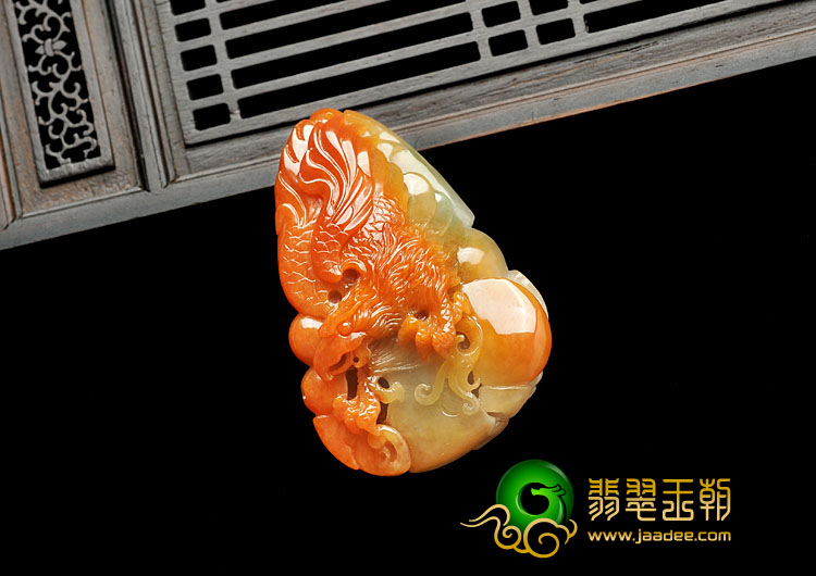 细糯种红翡缅甸翡翠A货大展鸿图挂件