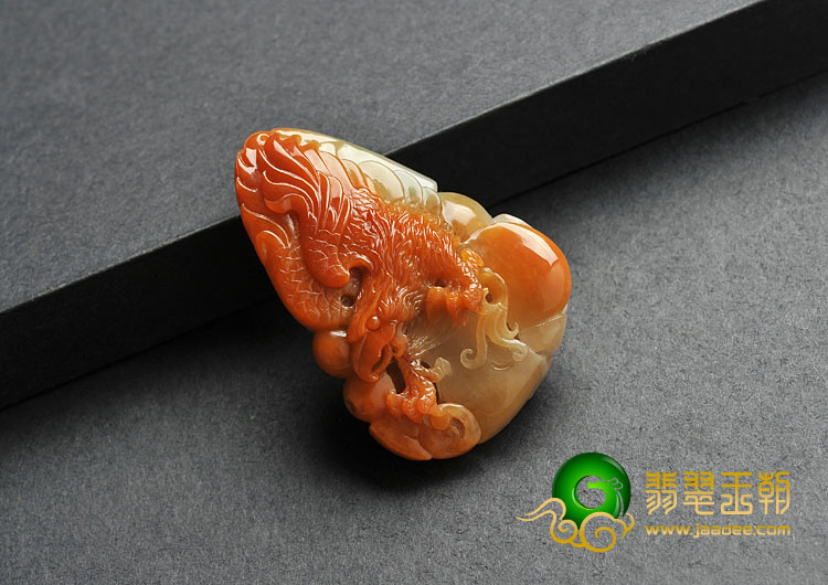 细糯种红翡缅甸翡翠A货大展鸿图挂件