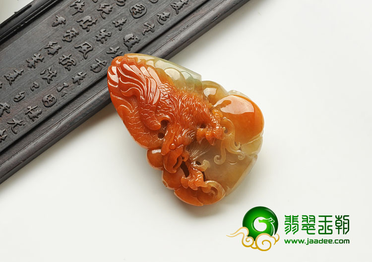 细糯种红翡缅甸翡翠A货大展鸿图挂件