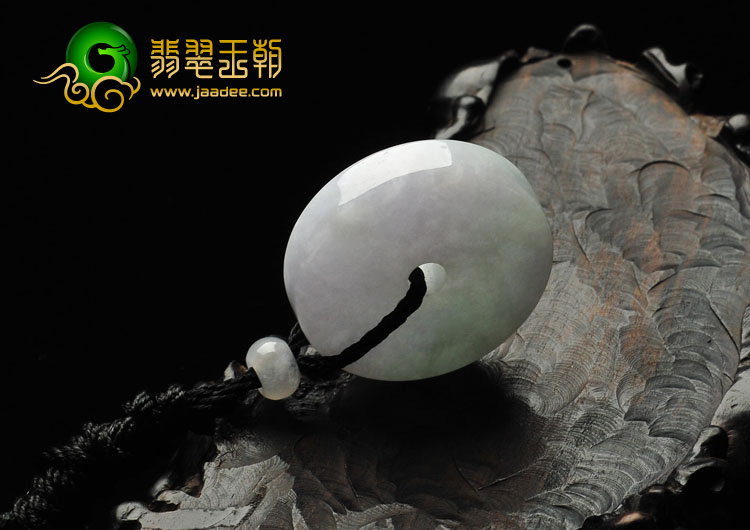 糯冰种春带彩缅甸翡翠A货平安扣挂件