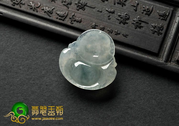 冰种飘花缅甸翡翠A货玉佛挂件