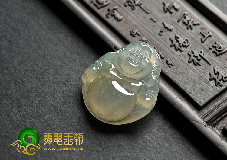 (超值推荐)冰种黄翡缅甸翡翠A货玉佛挂件