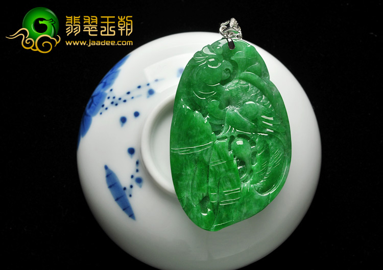 糯冰种正阳绿缅甸翡翠A货英明神武挂件
