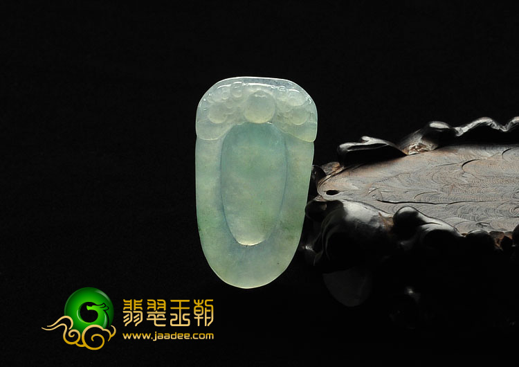 冰种晴水缅甸翡翠A货双龙如意挂件