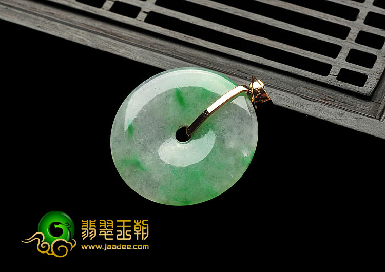 糯冰种飘翠缅甸翡翠A货平安扣挂件