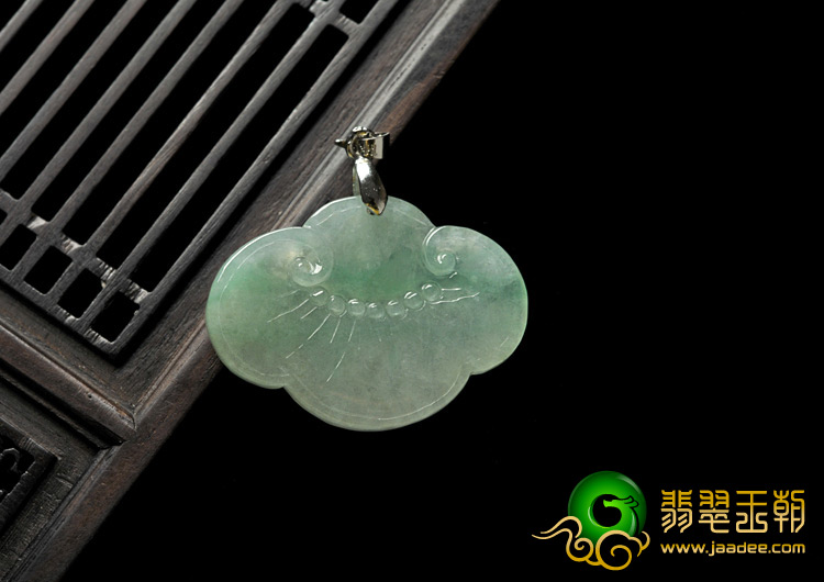 糯冰种飘翠缅甸翡翠A货如意挂件