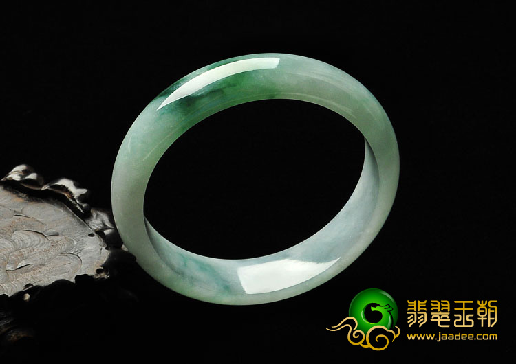 糯冰种飘花缅甸翡翠A货手镯（58.3mm）