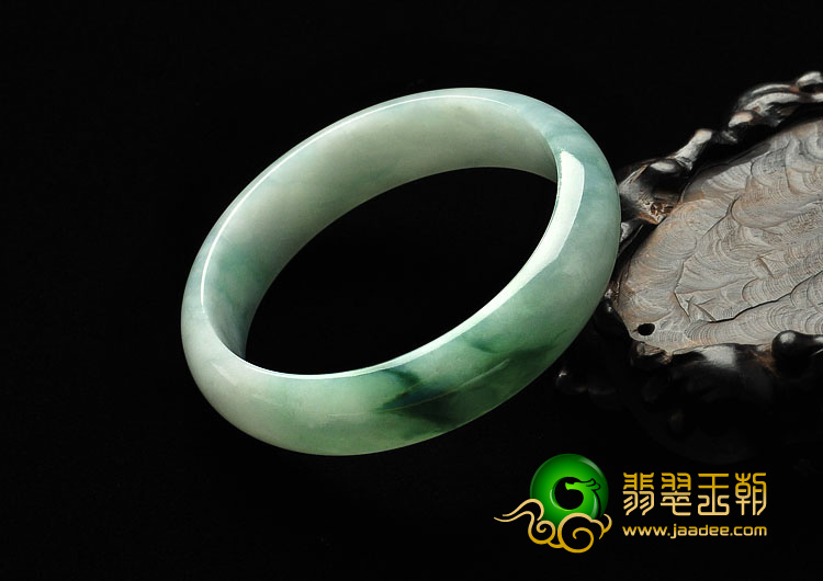 糯冰种飘花缅甸翡翠A货手镯（58.3mm）