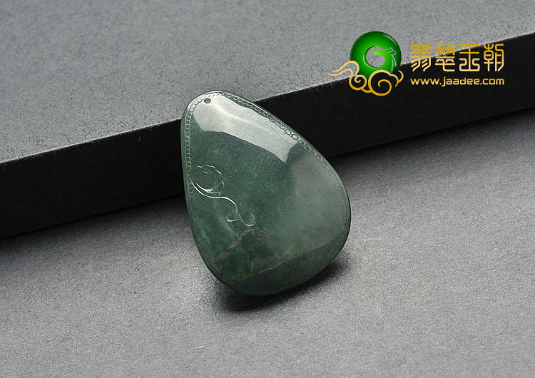 冰种蓝水缅甸翡翠A货富贵花开挂件