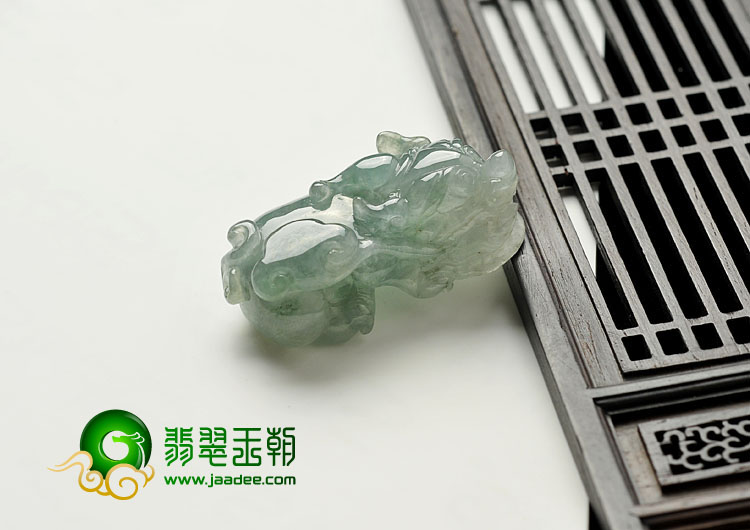 冰种晴水缅甸翡翠A货貔貅挂件