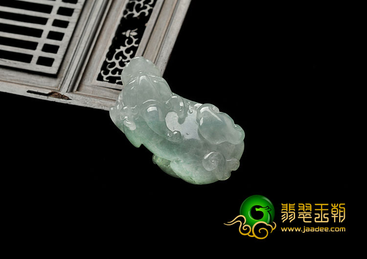 冰种晴水缅甸翡翠A货貔貅挂件