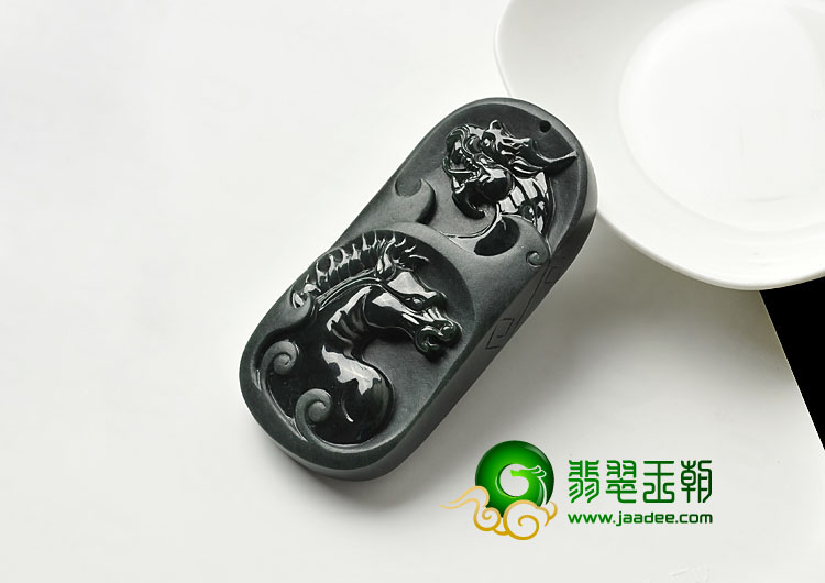 冰种墨翠缅甸翡翠A货龙马精神挂件