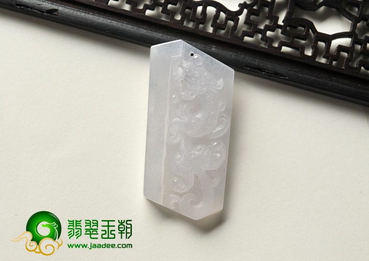 冰种缅甸翡翠A货仿古龙挂件