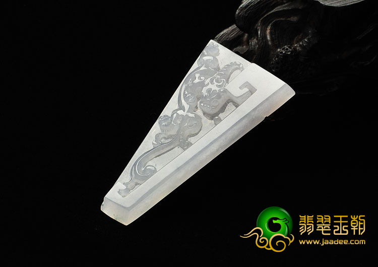 (超值推荐)冰种缅甸翡翠A货螭龙挂件