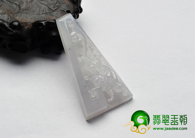 (超值推荐)冰种缅甸翡翠A货螭龙挂件