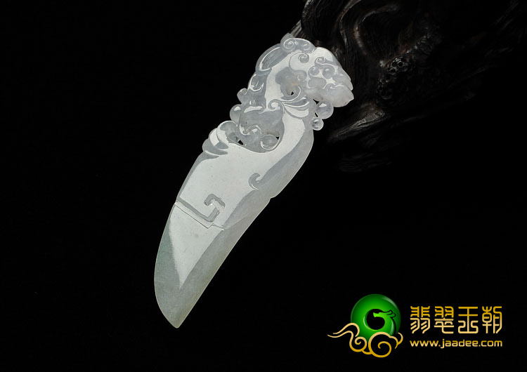冰种晴水缅甸翡翠A货府中有龙挂件