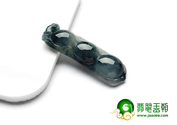 糯冰种飘花缅甸翡翠A货四季豆挂件