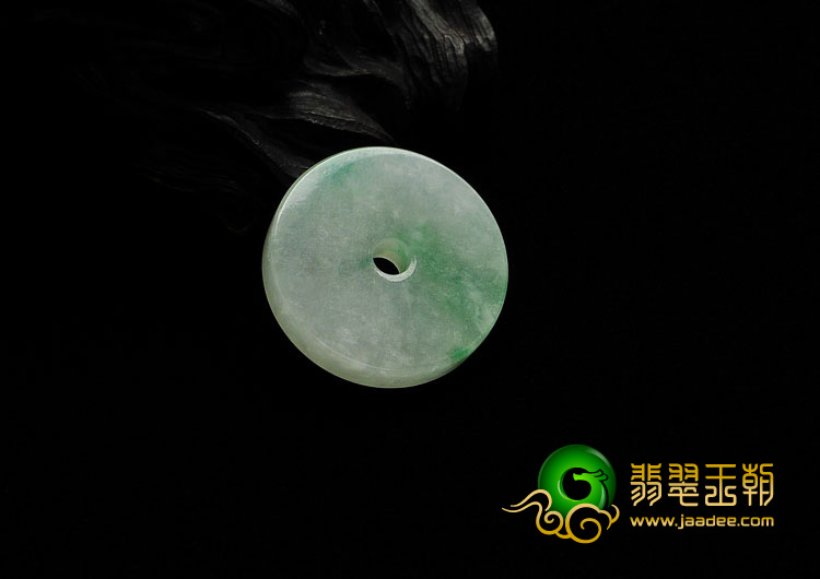 糯冰种飘翠缅甸翡翠A货平安扣挂件