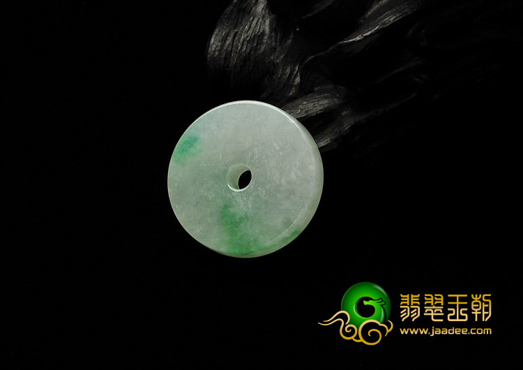 糯冰种飘翠缅甸翡翠A货平安扣挂件