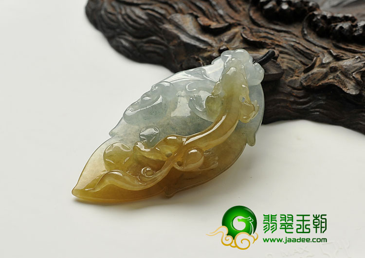 冰种黄翡缅甸翡翠A货龙成大业挂件
