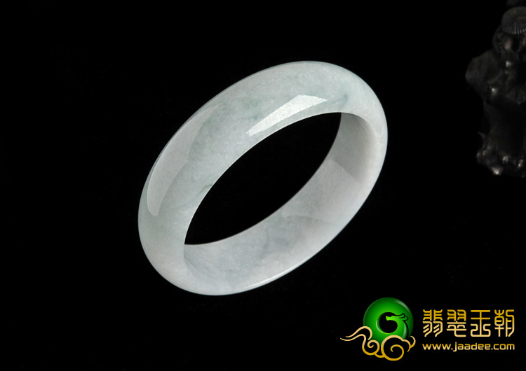 糯冰种晴水缅甸翡翠A货手镯（58mm）