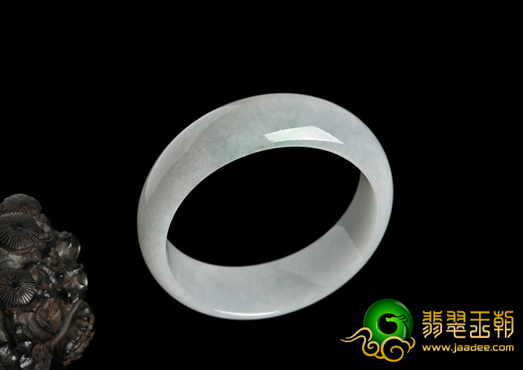 糯冰种晴水缅甸翡翠A货手镯（58.2mm）
