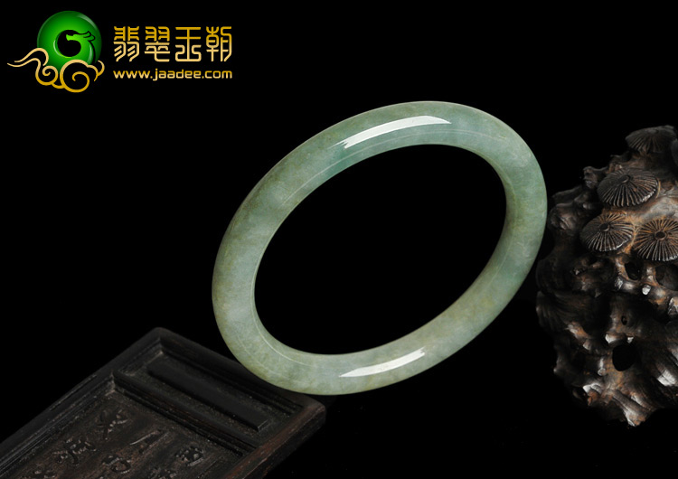 糯冰种晴水缅甸翡翠A货圆条手镯（54mm）
