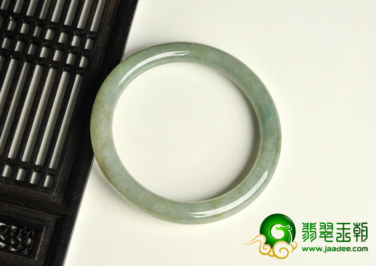 糯冰种晴水缅甸翡翠A货圆条手镯（54mm）