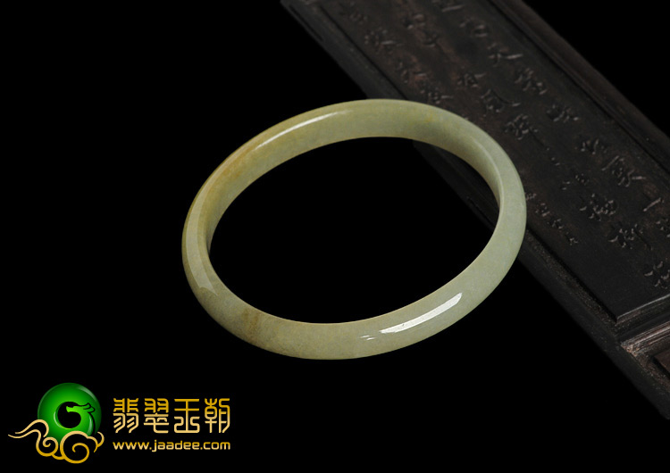 糯冰种黄翡缅甸翡翠A货贵妃镯（56-44.4mm）