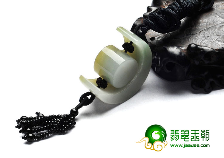 糯冰种黄翡缅甸翡翠A货日月同辉挂件