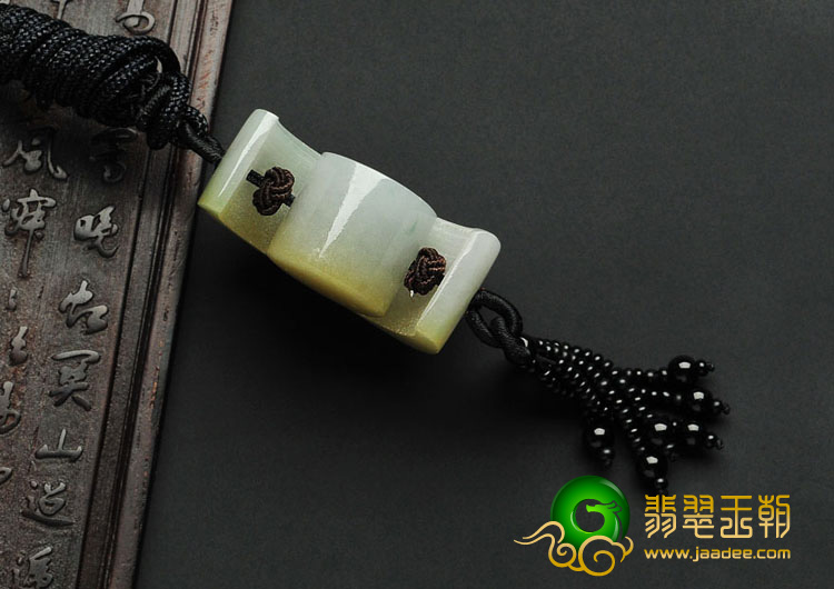 糯冰种黄翡缅甸翡翠A货日月同辉挂件