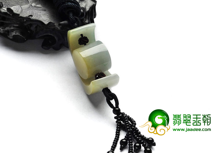 糯冰种黄翡缅甸翡翠A货日月同辉挂件