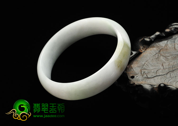 糯冰种晴水缅甸翡翠A货手镯（56.3mm）
