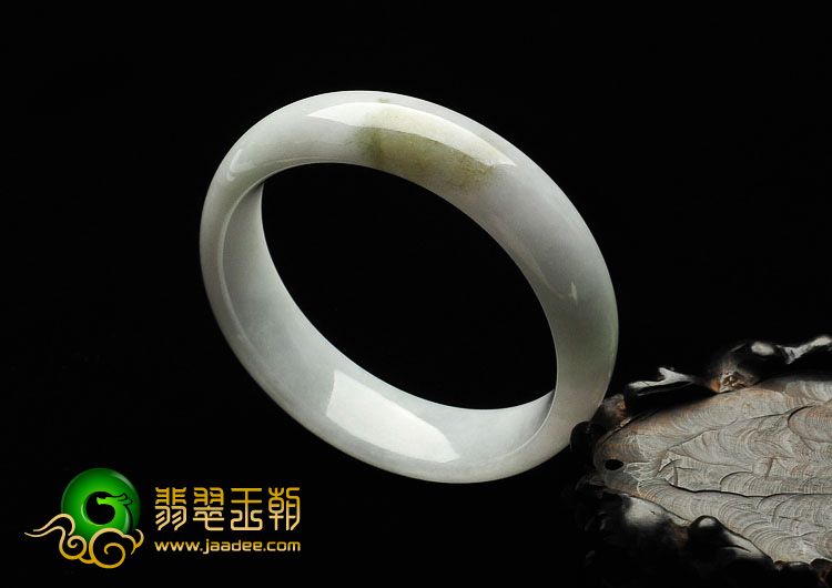 糯冰种晴水缅甸翡翠A货手镯（56.3mm）