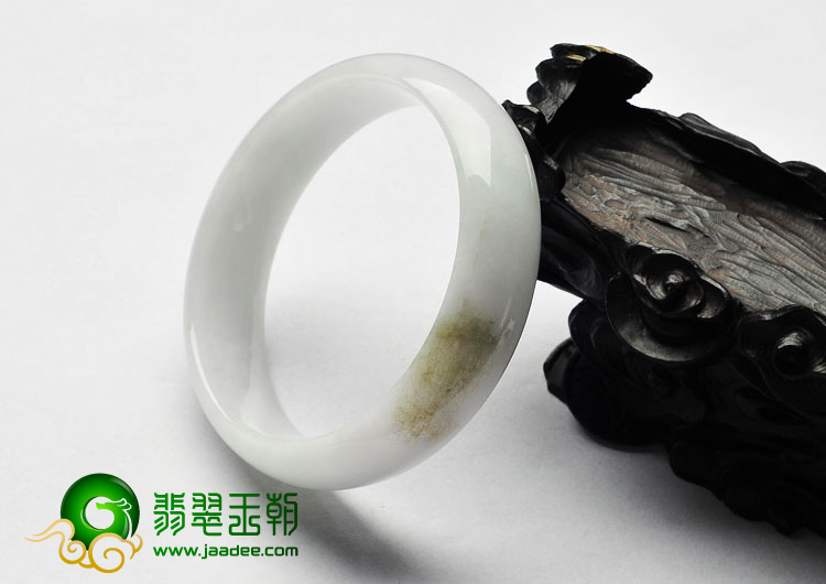 糯冰种晴水缅甸翡翠A货手镯（56.3mm）