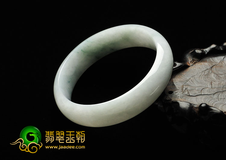 糯冰种飘花缅甸翡翠A货手镯（57.4mm）