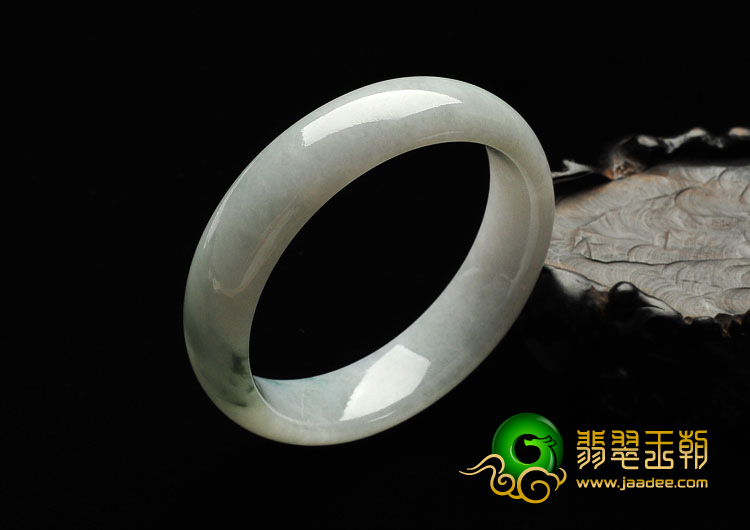 糯冰种飘花缅甸翡翠A货手镯（57.6mm）
