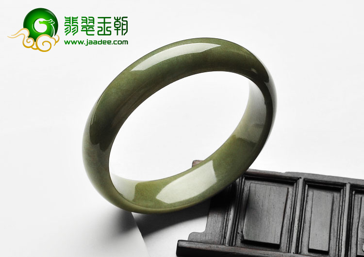 糯冰种褐黄翡缅甸翡翠A货手镯（57.9mm）