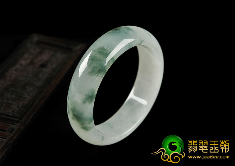 糯冰种飘花缅甸翡翠A货手镯（57.2mm）