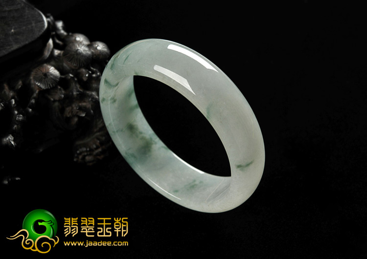 糯冰种飘花缅甸翡翠A货手镯（57.2mm）