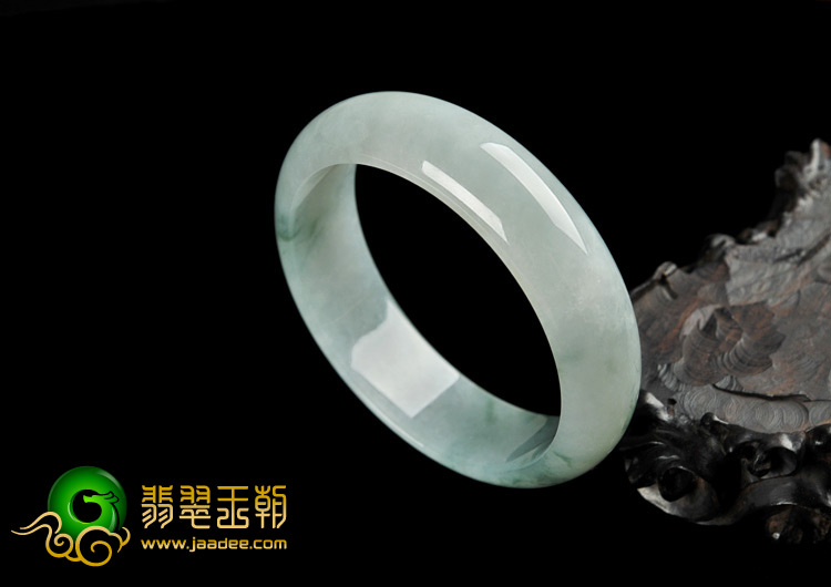 糯冰种飘花缅甸翡翠A货手镯（57.4mm）